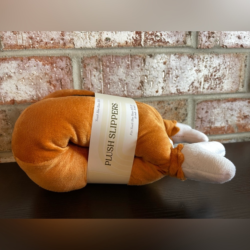 2024 Target 🎯 Turkey Leg Drumstick Slippers Youth S/XS Fun Gift Idea